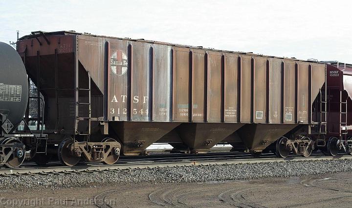 ATSF 312544 - Grain Hopper.jpg